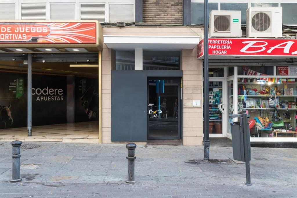 Espacioso Y Centrico Piso Con Zona Chill-Out Alicante Exterior photo